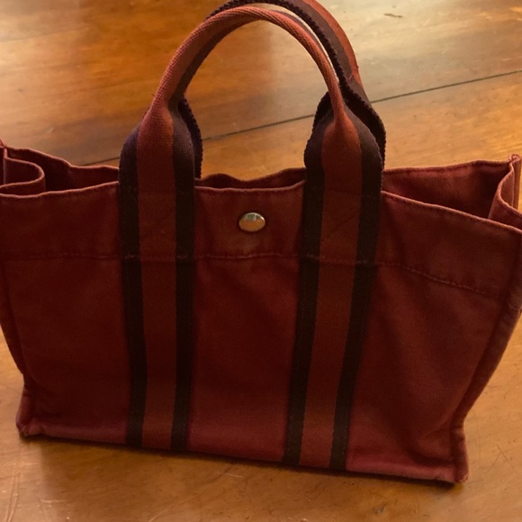 Hermes small luxury canvas tote bag handles in red with blue stripe accent - Picture 2 of 9